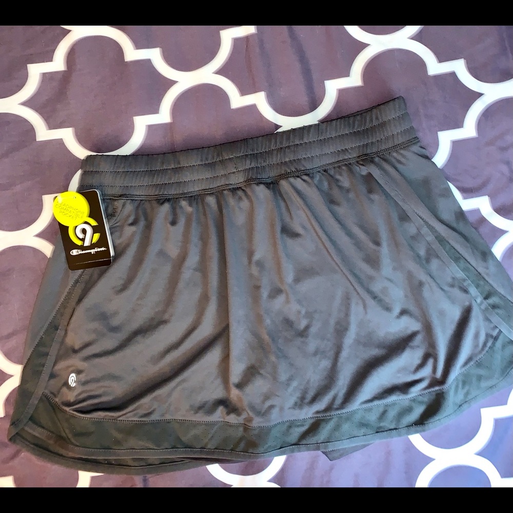 COPY - NWT CHAMPION TENNIS SKIRT (M)